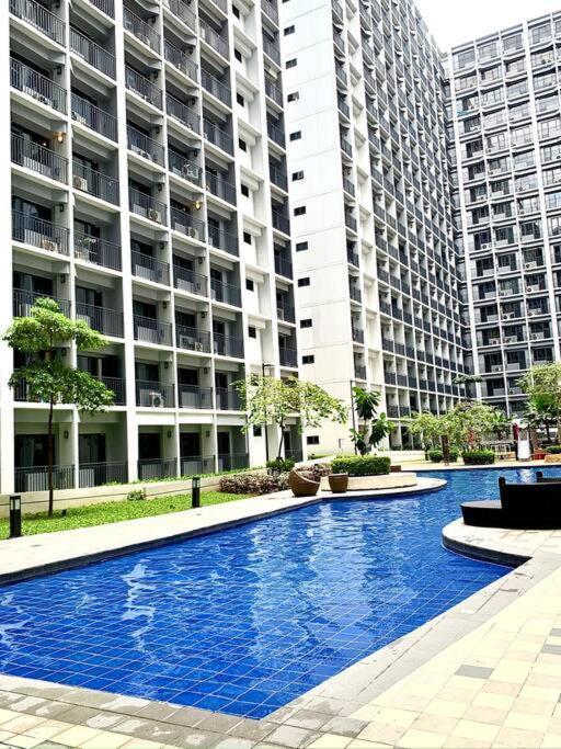 Shore Residences Moa Pasay Naia Apartment Manila