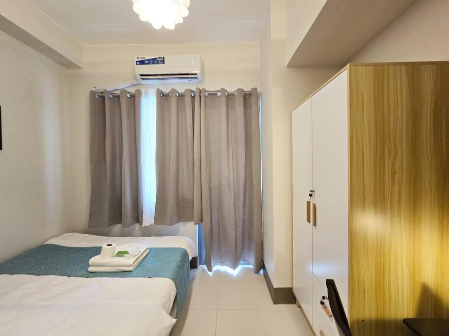1br Unit Condotel W Balcony Fame Residences #fm35 *