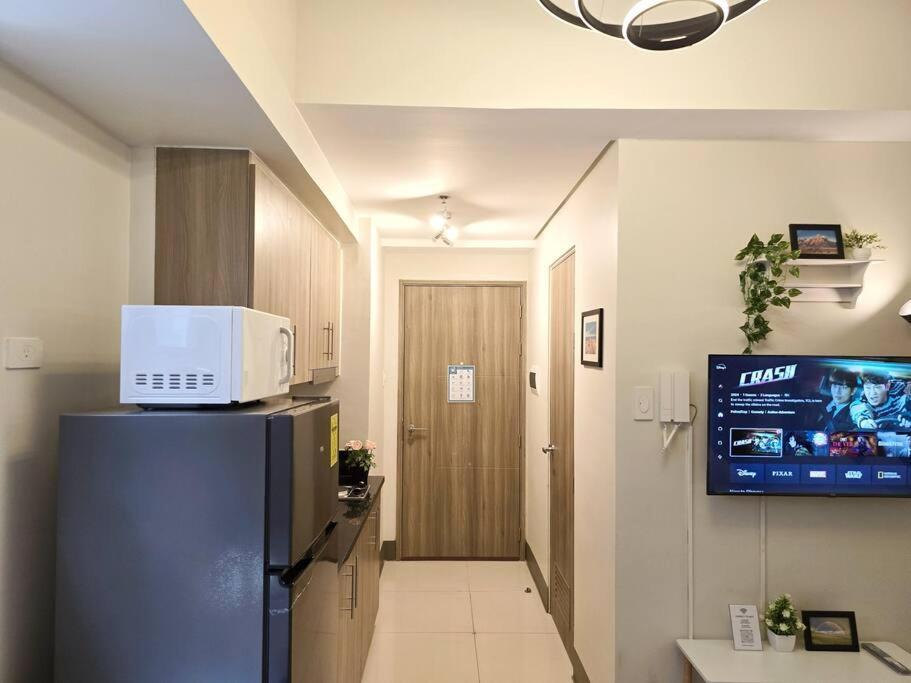 1br Unit Condotel W Balcony Fame Residences #fm35 * Manila