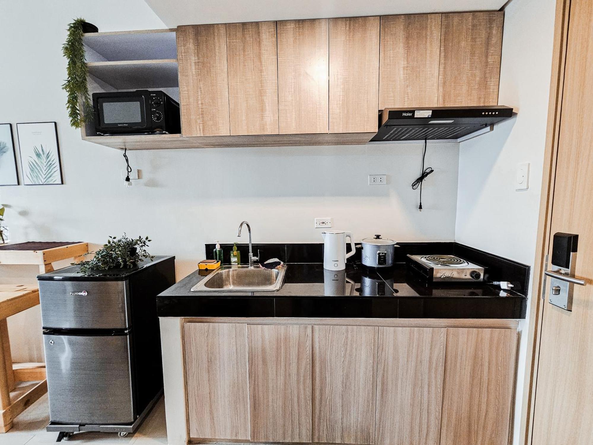 2br Vine Residences Netflix Wifi Balcony 32sqm * Manila