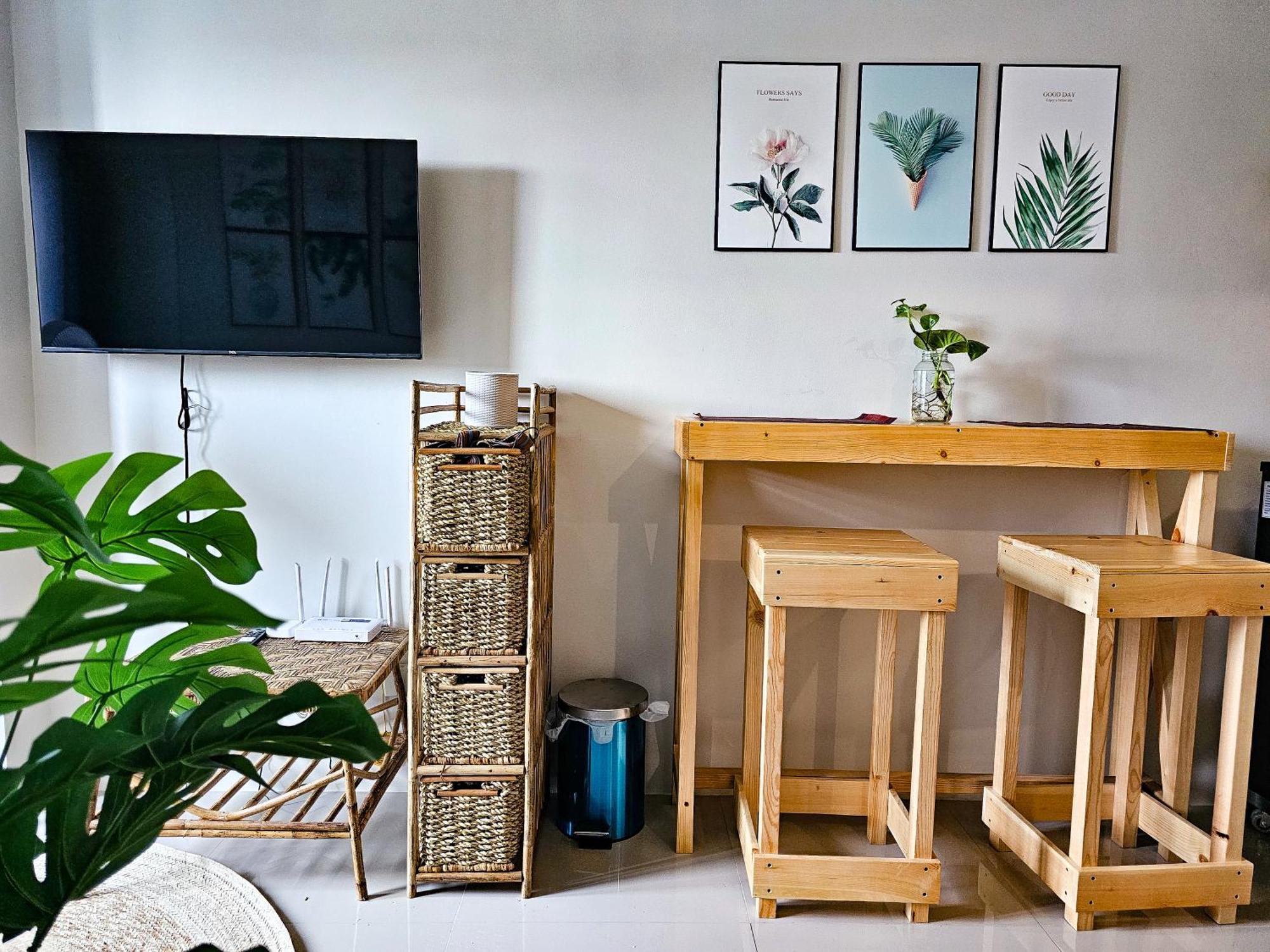 Apartment 2br Vine Residences Netflix Wifi Balcony 32sqm *