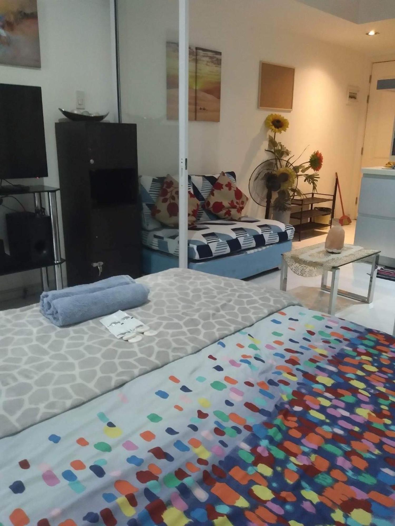 Beach In The City, Pam's In Azure Residences * Manila