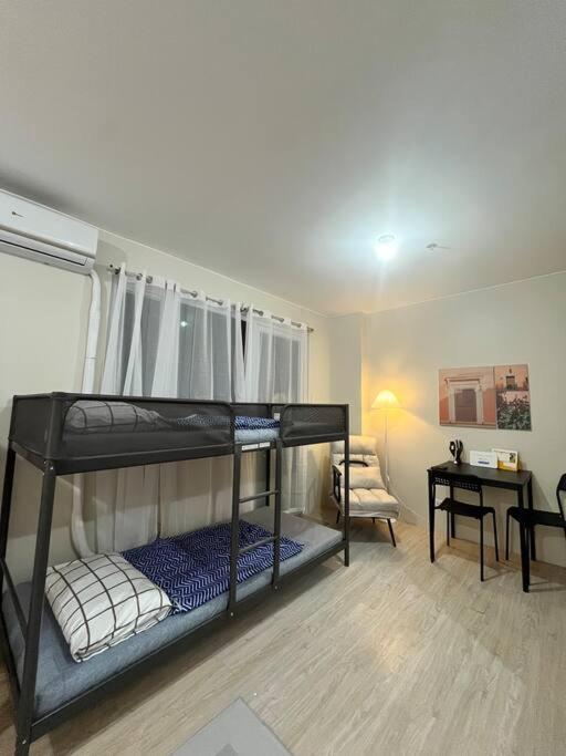 Summers Apartment