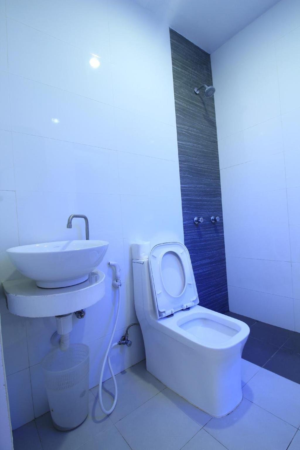 Astrotel Avenida Hotel Manila