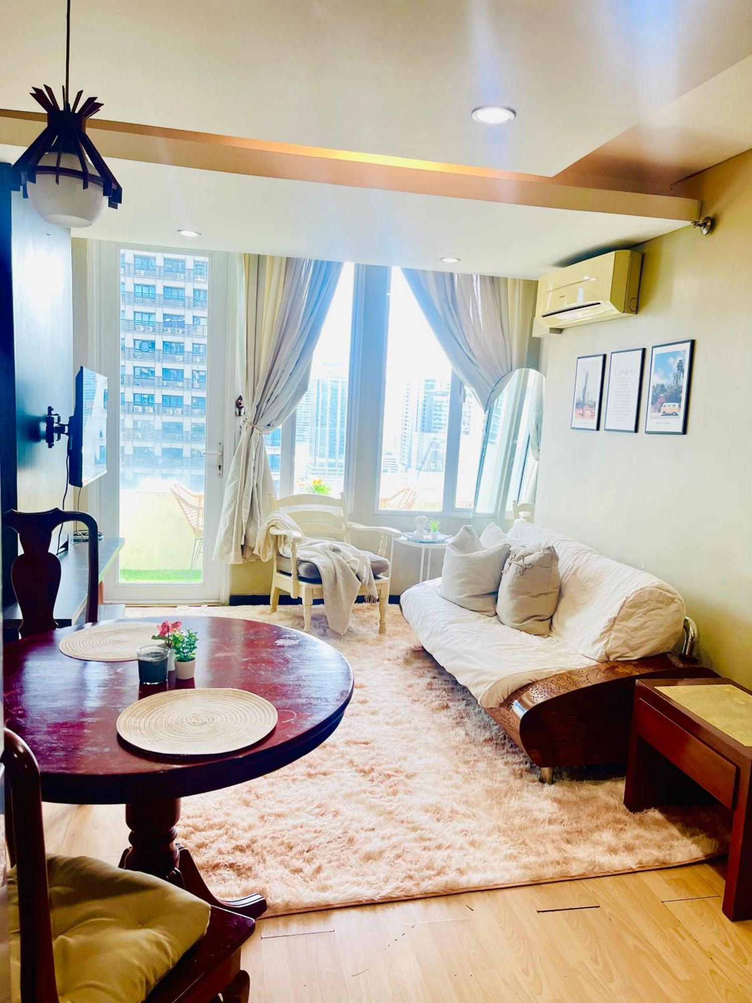 Haven Bgc Near Resto&mall