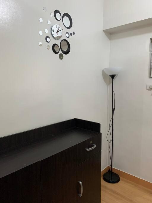 The Happy Place! 1 Bedroom Perfect For Staycation! Apartment *