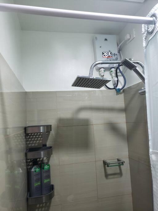 Apartment Jovis Place Staycation Near Moa Manila