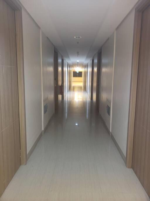 Jovis Place Staycation Near Moa Manila