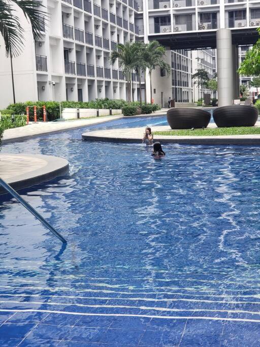Apartment Jovis Place Staycation Near Moa Manila