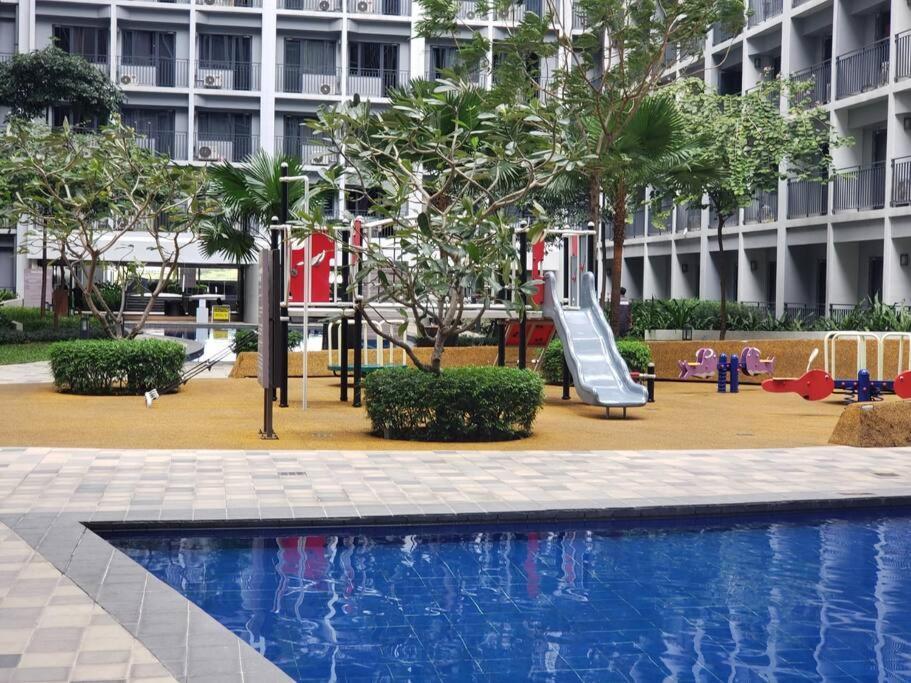 Apartment Jovis Place Staycation Near Moa *