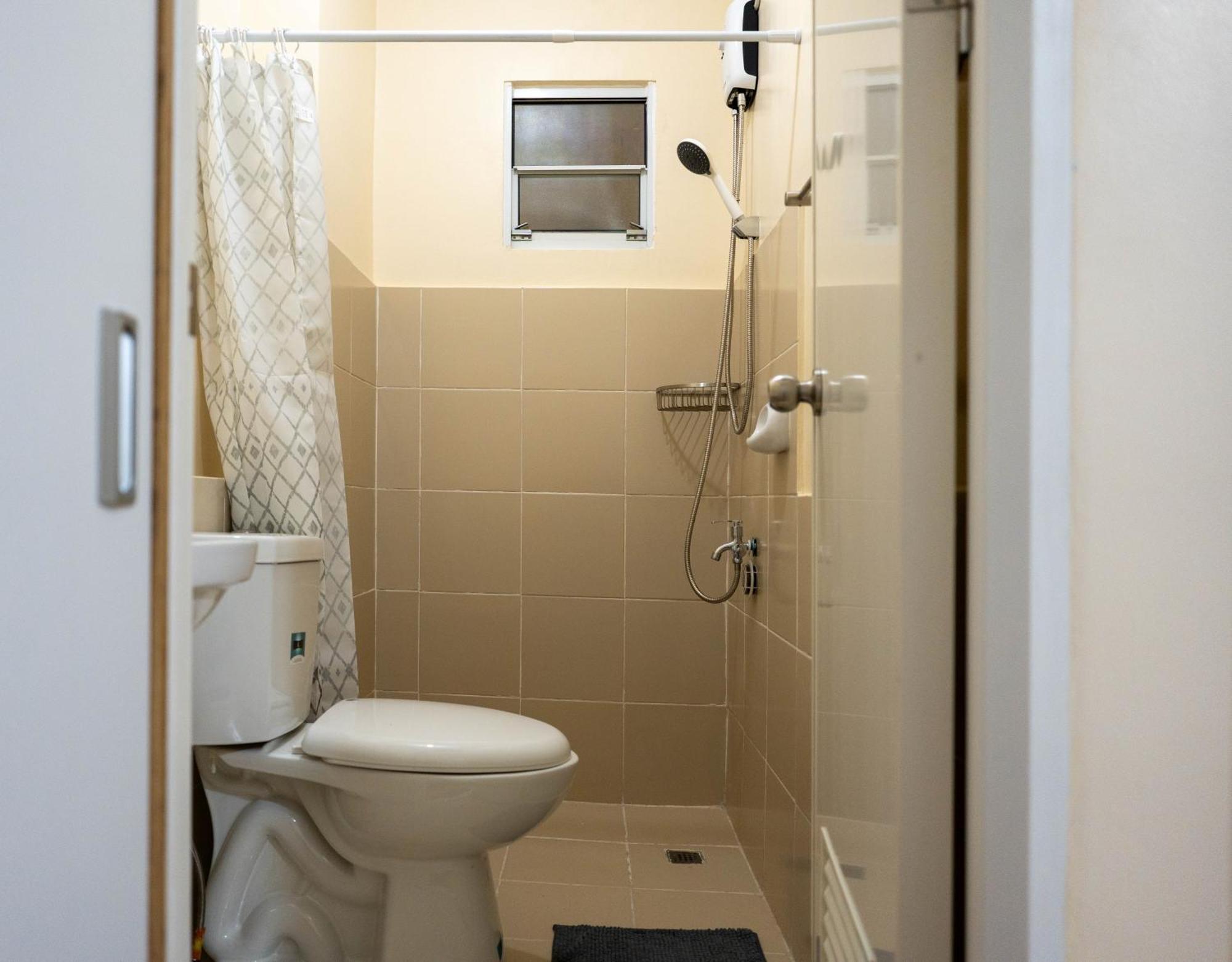 Apartment Cozy Deluxe Fully Furnished For Rent *