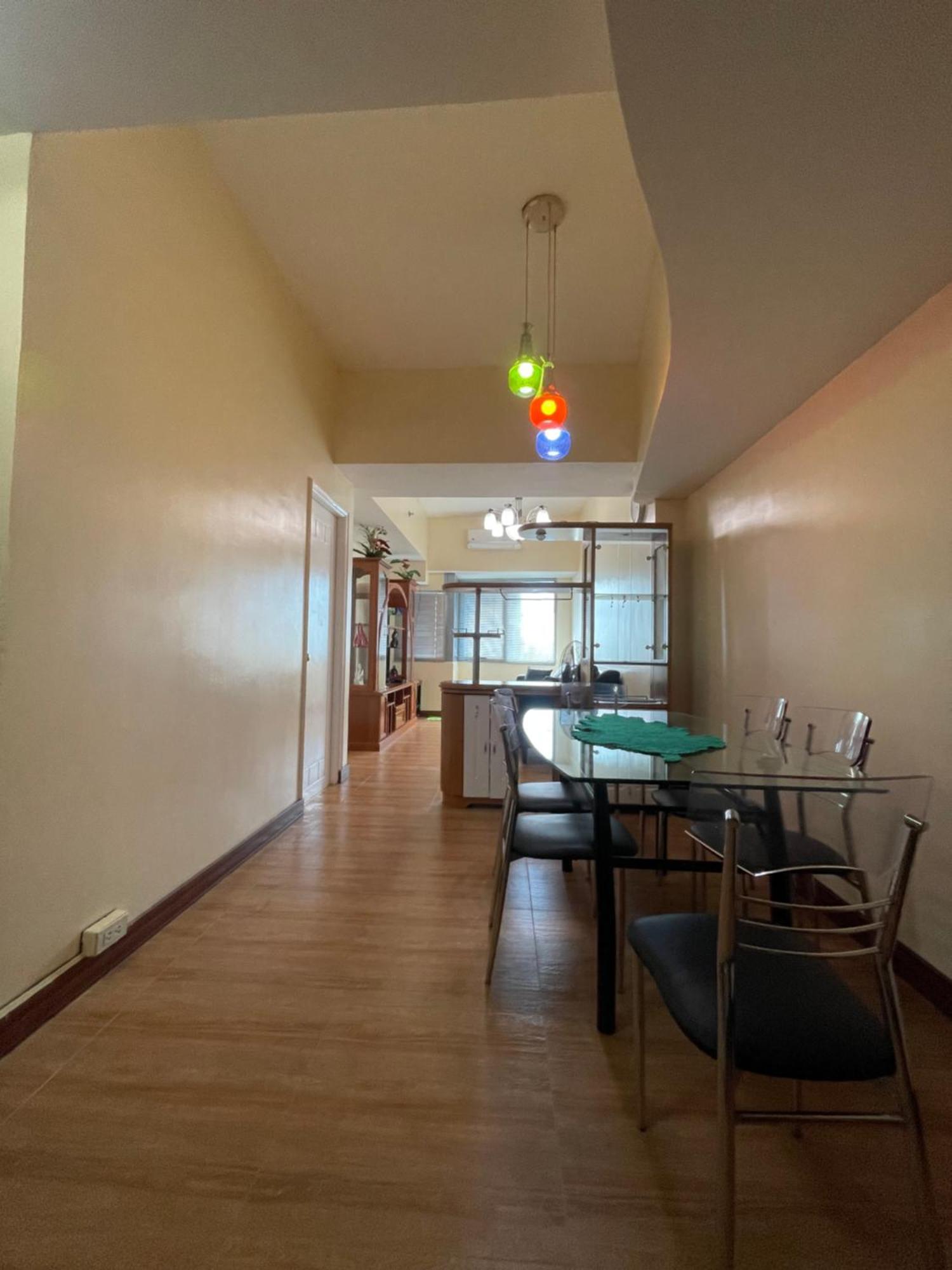 1br At Pearl Of The Orient Tower In Front Of Us Embassy Apartment Manila