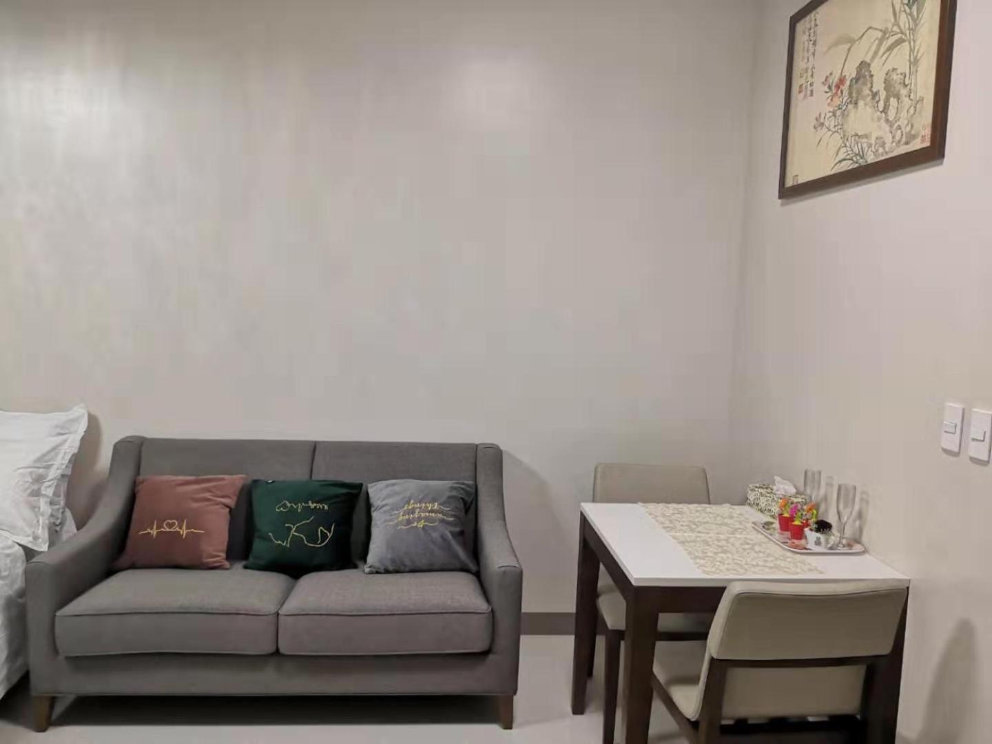 Apartment Bgc One Uptown Manila