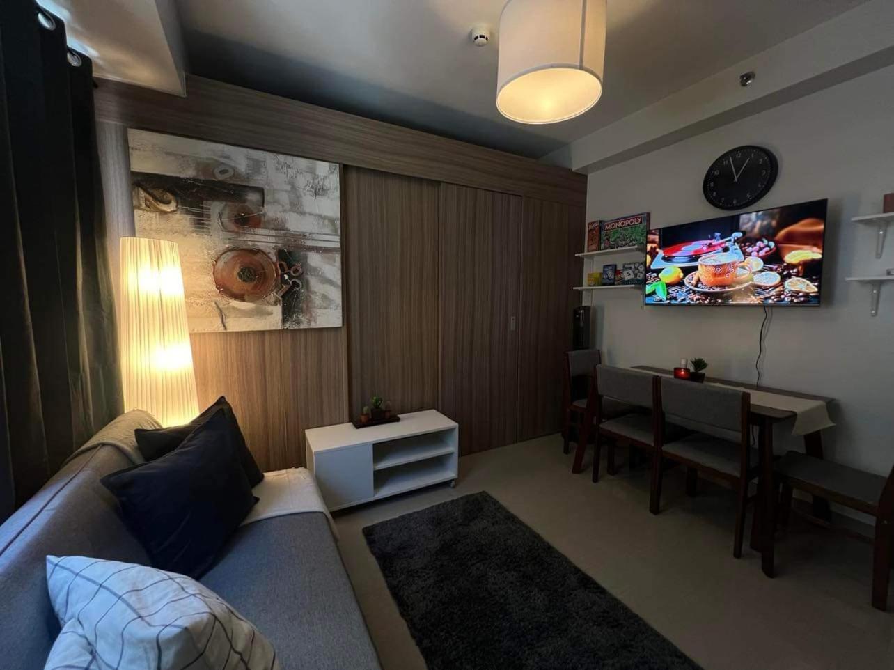 Shore 2 Residences High Speed Internet Walking Distance To Moa And Ikea