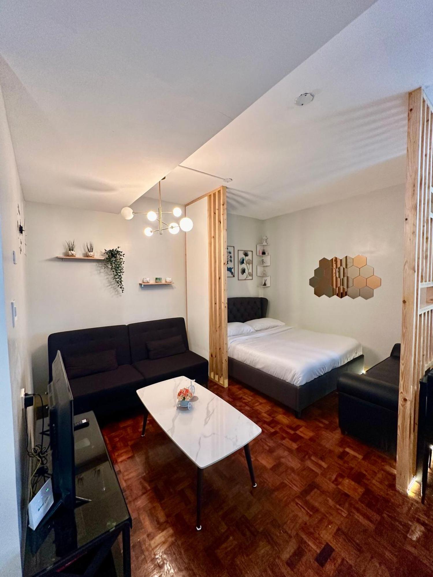 L And D Homestay *