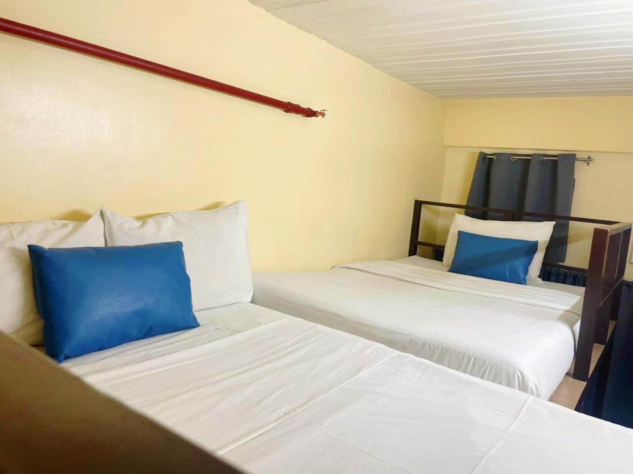 Hotel Airobedz - A Value