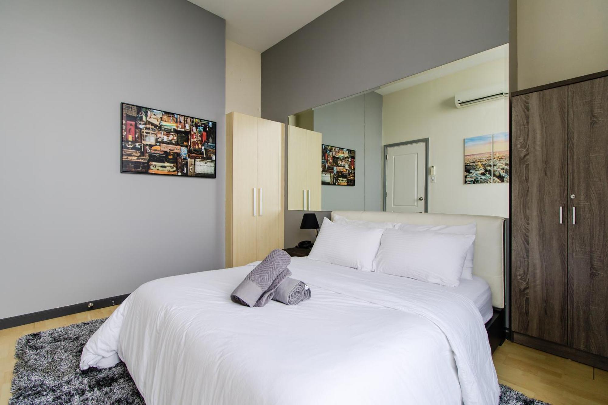 Apartment The Gramercy Residences *