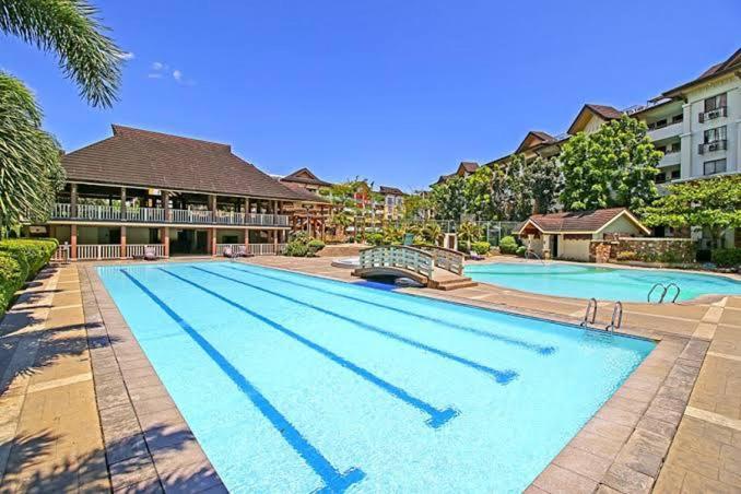 In Pasig - One Oasis Staycation *