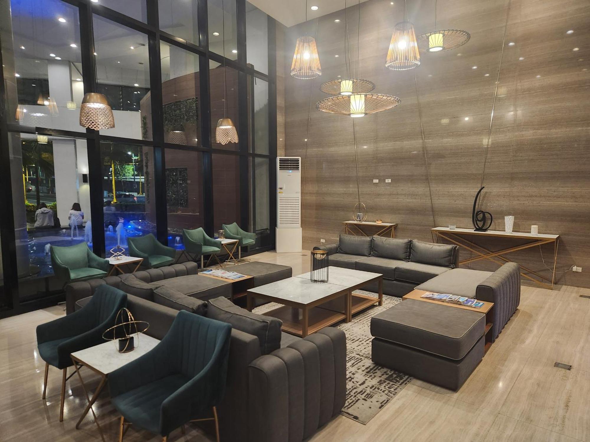Icon Plaza Bgc Apartment Manila