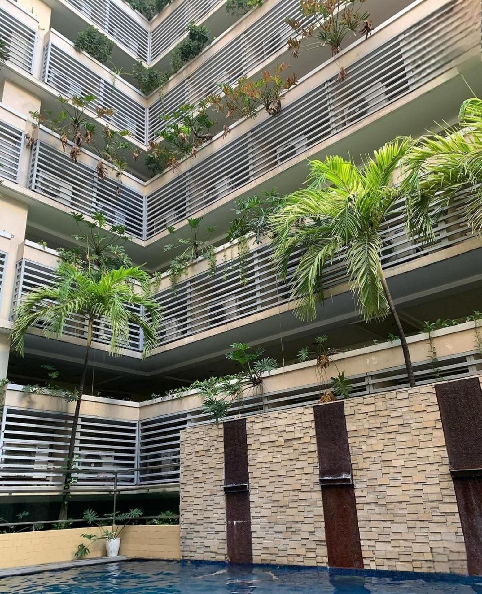 Newport Family In Pasay Near Terminal 3 Apartment