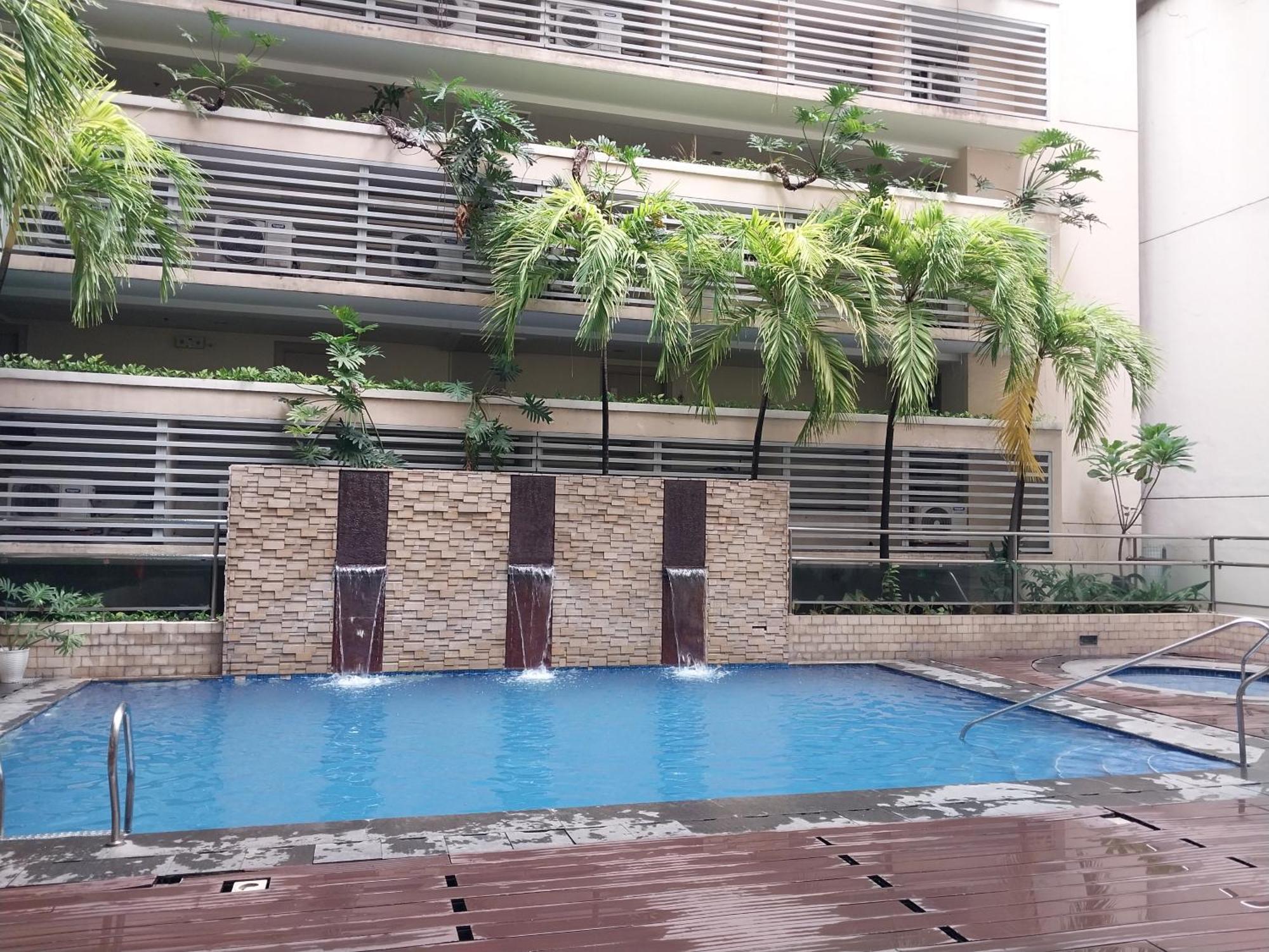 Alps At 150 Newport Blvd Near T3 *