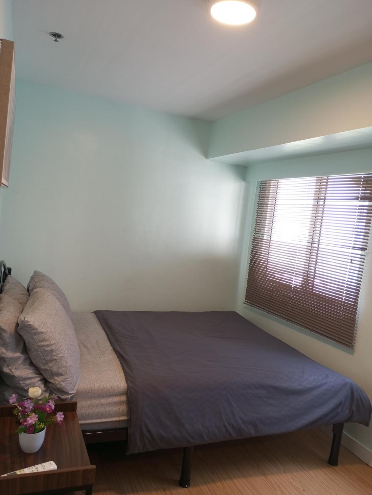 Victoria Affordable Loftstyle 2br *
