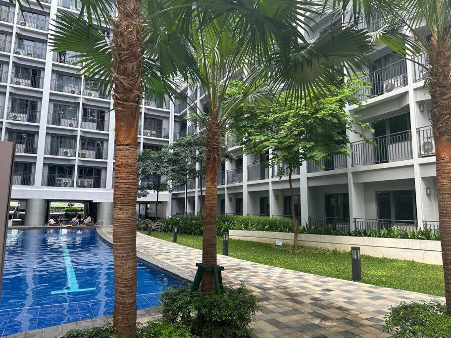 Deluxe Escape Shore 2 Residences Near Moa * Manila
