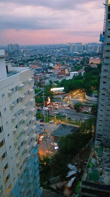 1br Condotel Ridgewood Towers Taguig #rw13 Apartment *