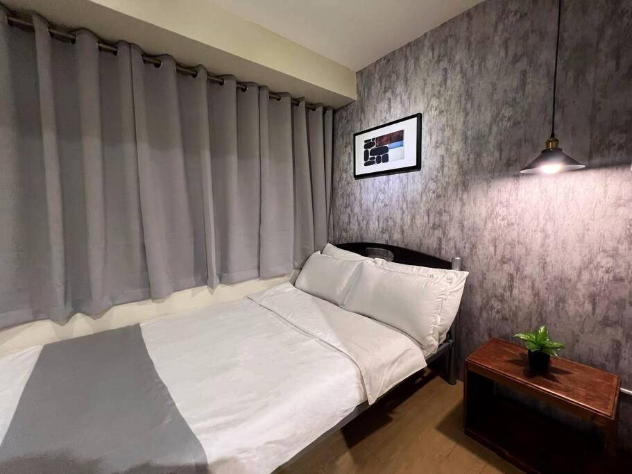 Apartment 1br Condotel Ridgewood Towers Taguig #rw11 Manila