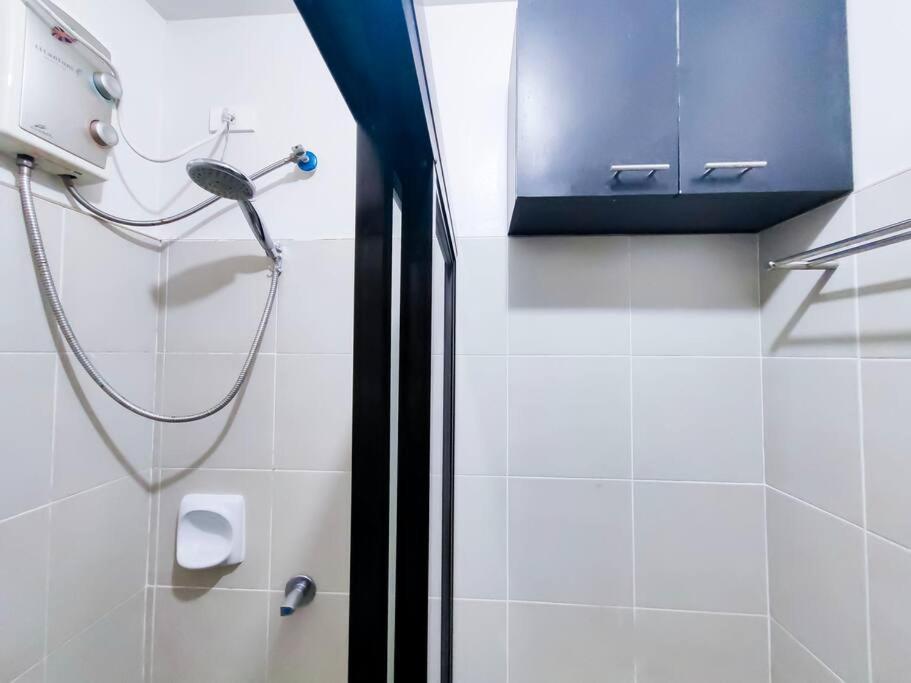 1br Condotel Ridgewood Towers Taguig #rw07 Apartment Manila