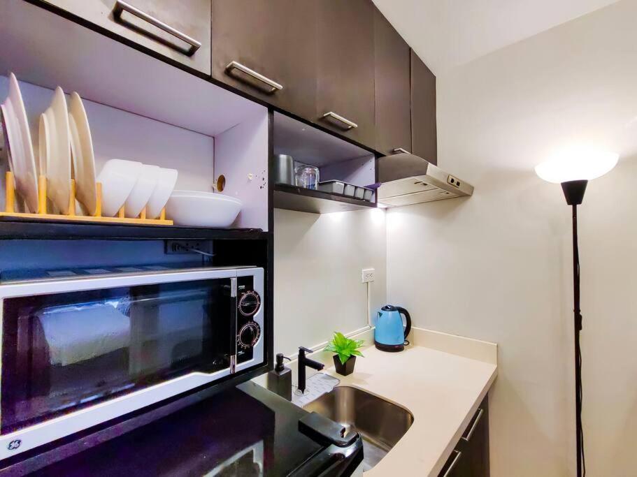1br Condotel Ridgewood Towers Taguig #rw07 Apartment *