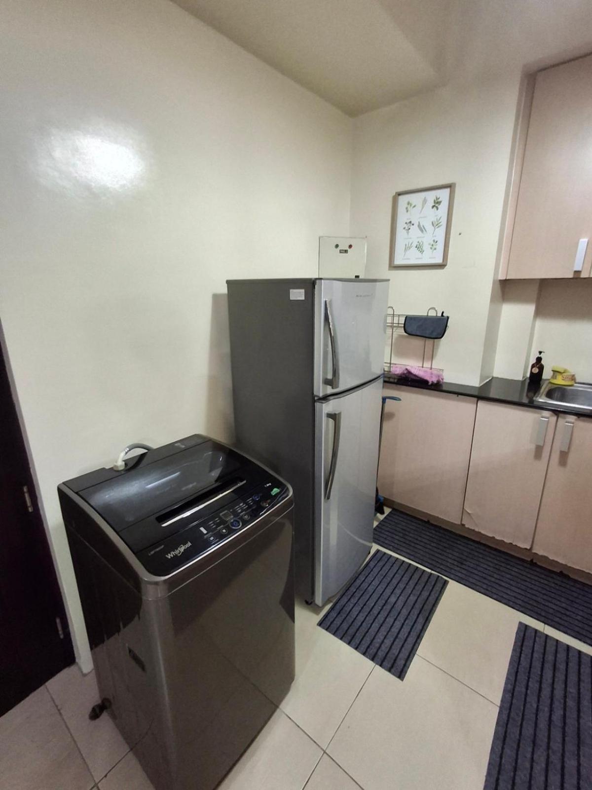 Cozy Corner Unit Apartment Manila