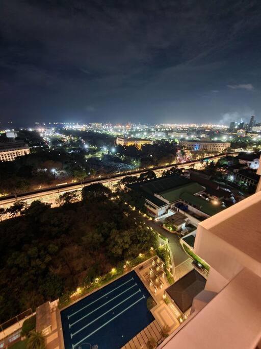 Torre De Unit 1720 Taft Avenue Unit 1720 Apartment