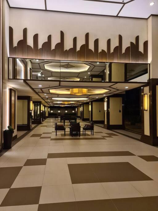 Torre De Unit 1720 Taft Avenue Unit 1720 *