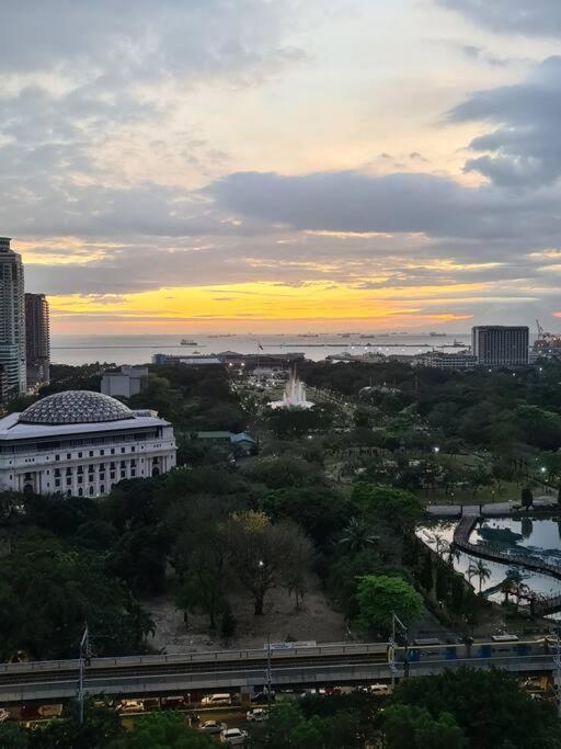 Torre De Unit 1720 Taft Avenue Unit 1720 Manila