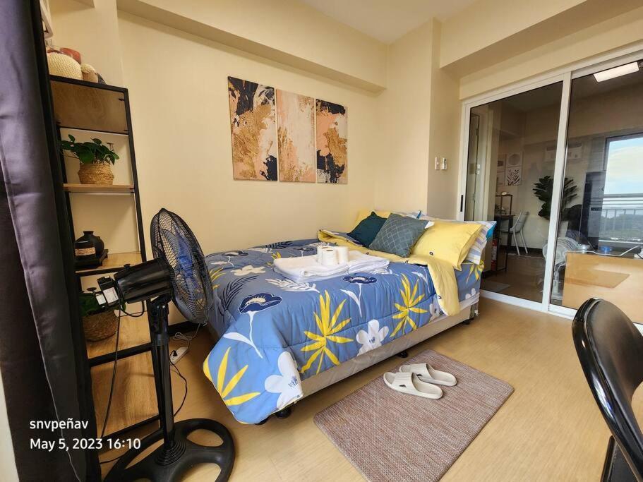 Torre De Unit 1720 Taft Avenue Unit 1720 *