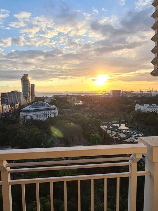 Torre De Unit 1720 Taft Avenue Unit 1720 * Manila