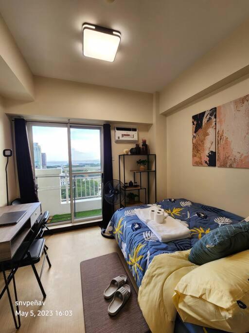Torre De Unit 1720 Taft Avenue Unit 1720 Apartment