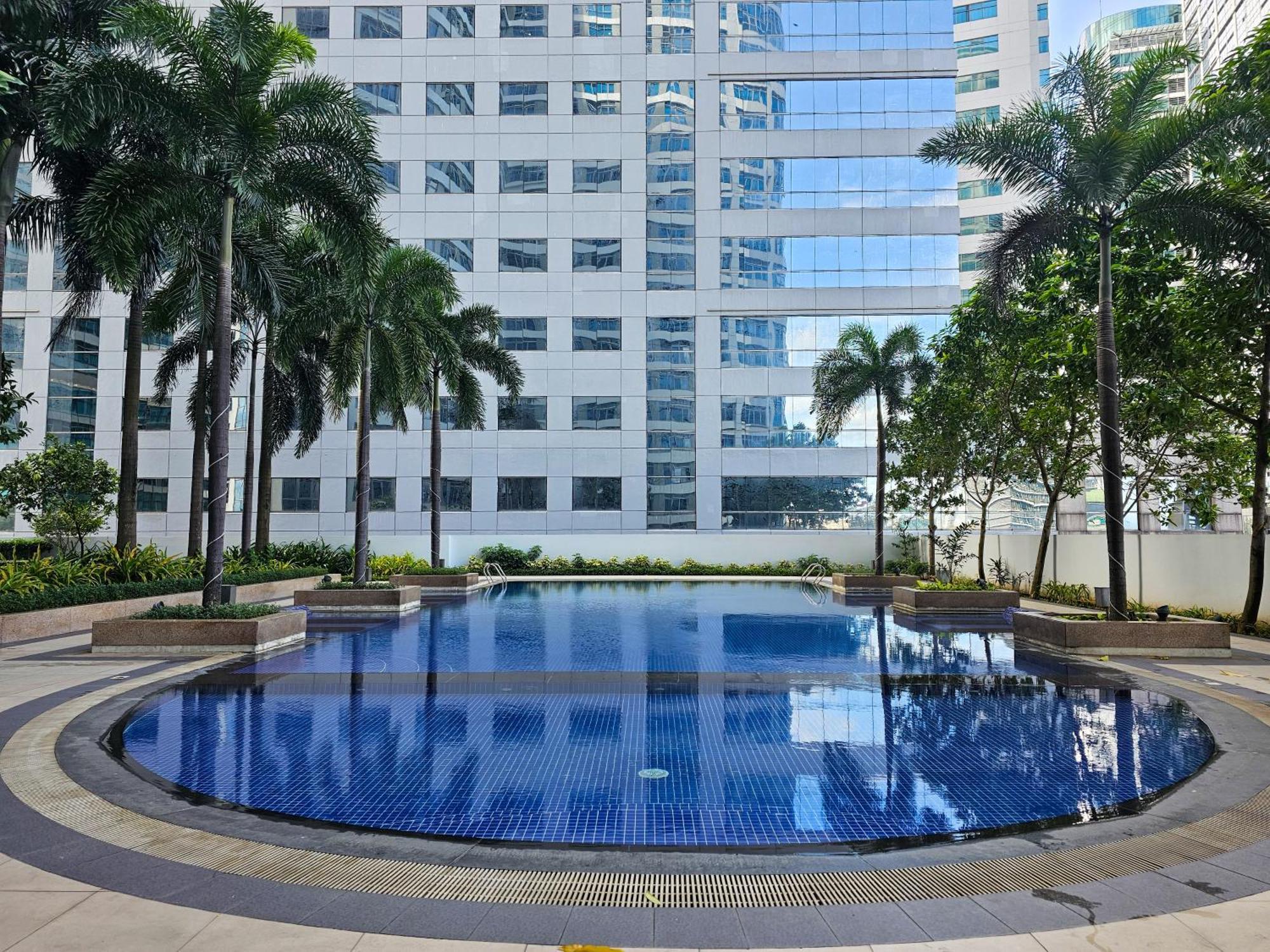 Cozy View Free Swim And Gym * Manila