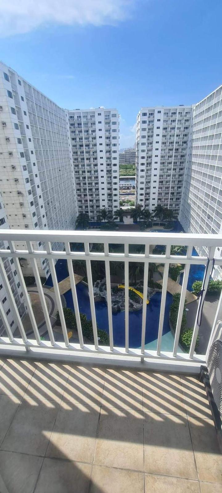 Apartment Shore Res 2 Bedroom 2bath 1417 Manila