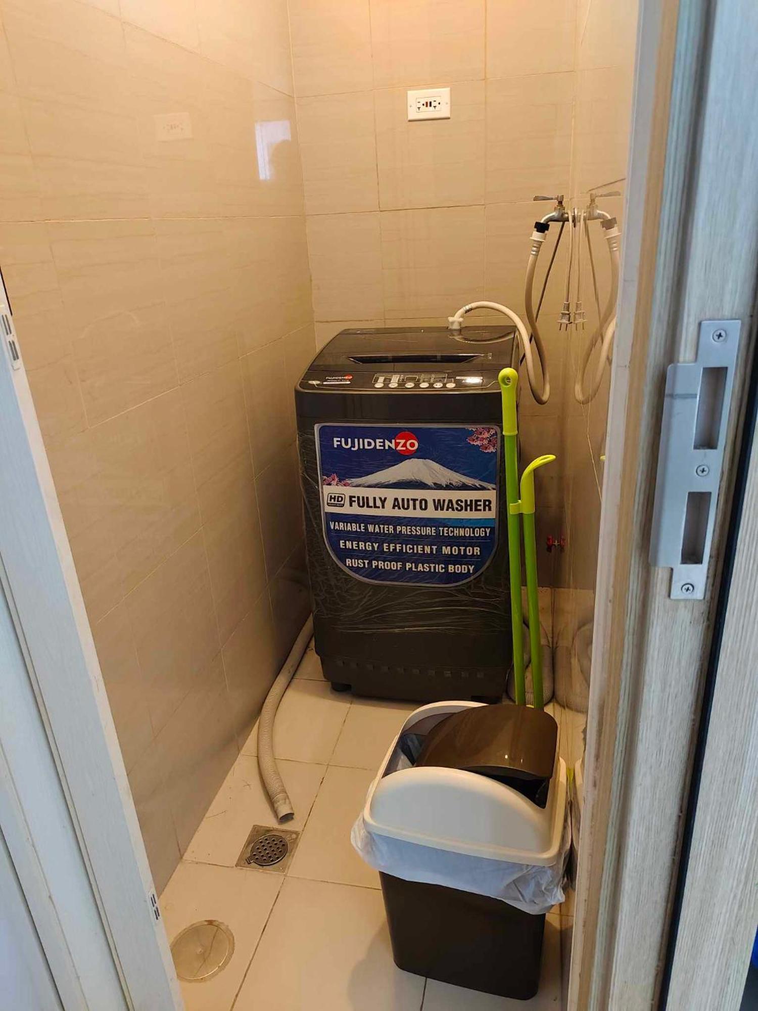 Shore Res 2 Bedroom 2bath 1417 Manila