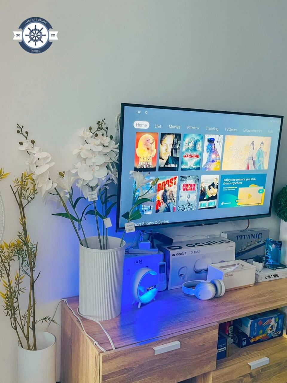 Hotel With Ps4 & Fast Wi-fi Cozy Condotel In Residences Taft Avenue Malate 5*