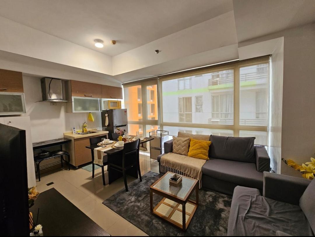 Sunshine 100 Plaza - Bright And Cozy 1 Bedroom With Washer