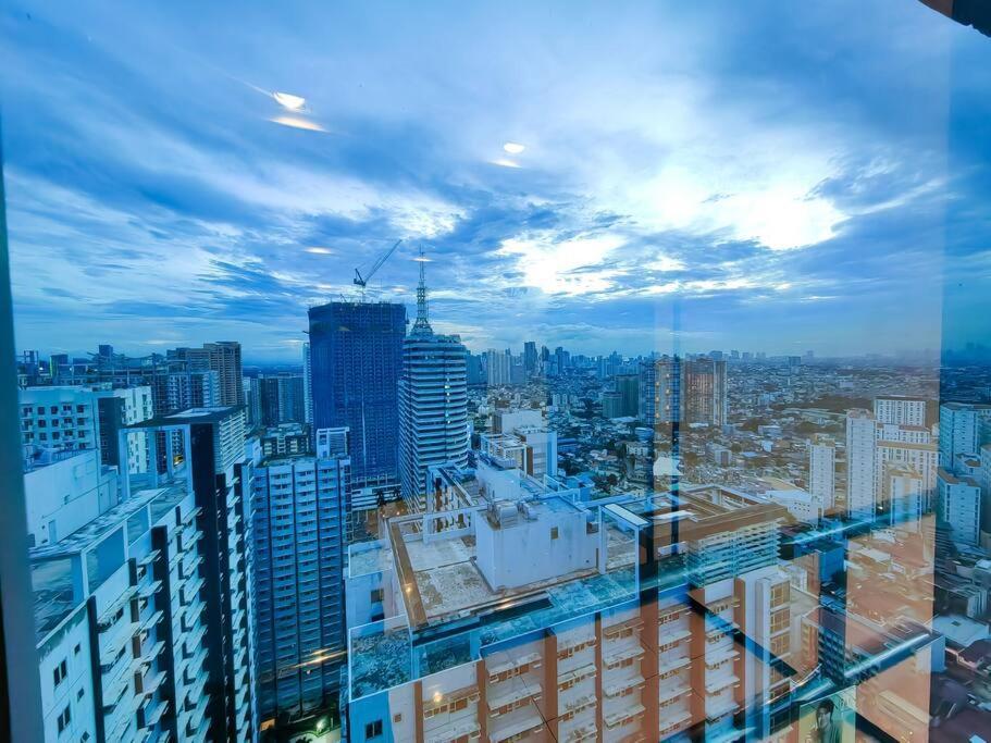 1br Unit Condotel W Balcony Fame Residences -fm02 Manila