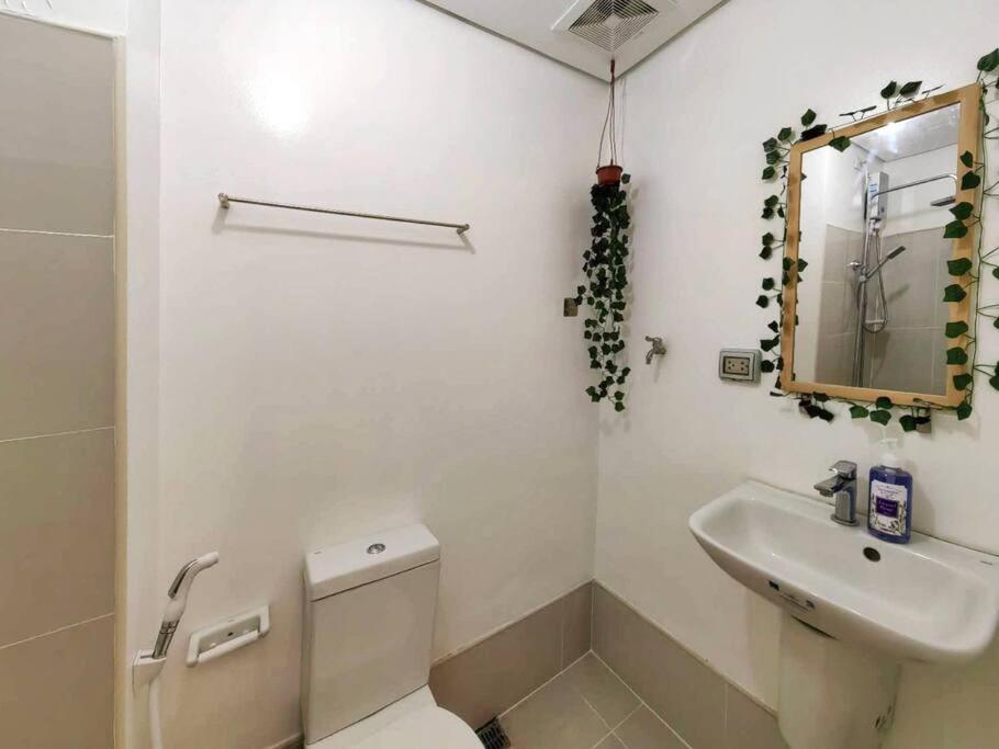 Apartment 1br Condotel W Balcony Sm Light Residences -lt03