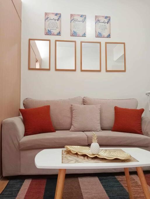 Khyzer's Place Apartment *