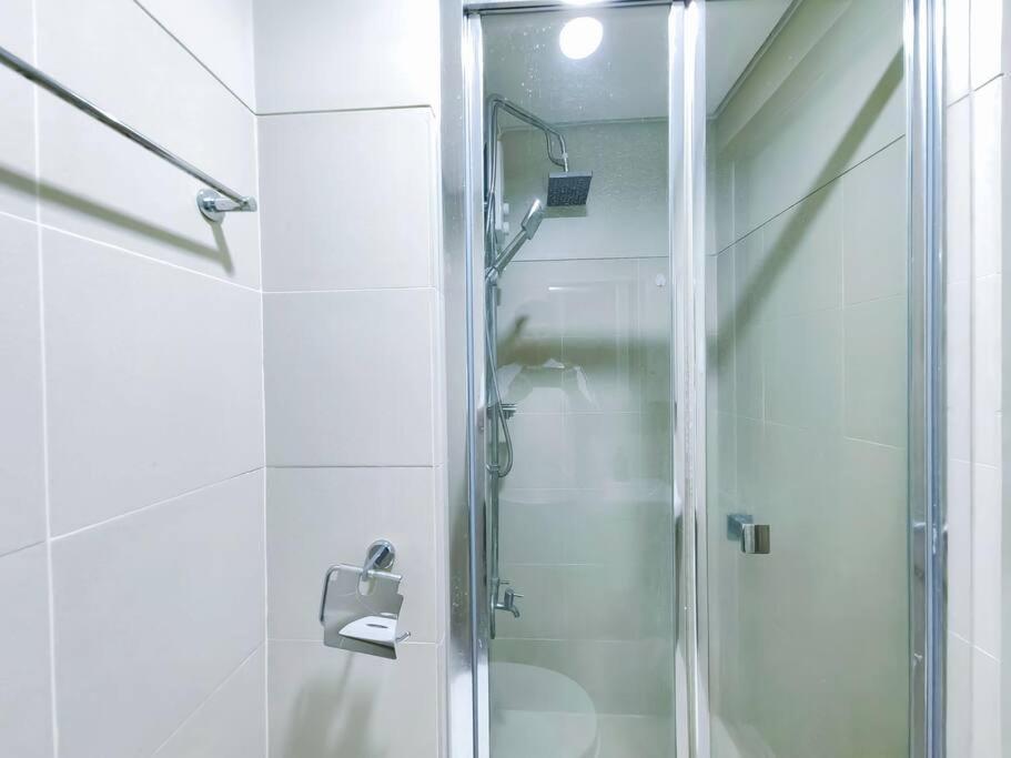 1br Unit Condotel W Balcony Fame Residences -fm06