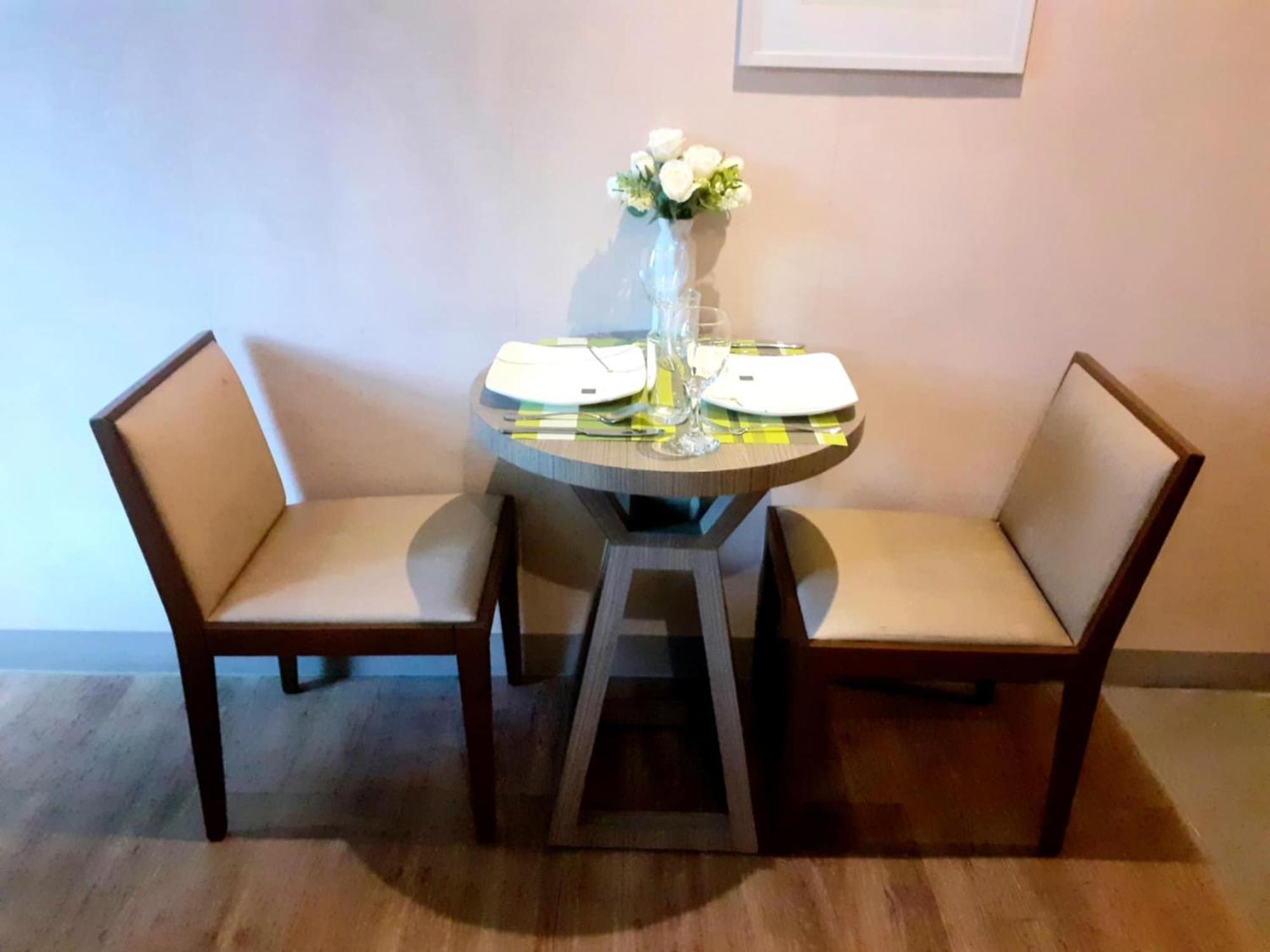 Cozy Unit In Makati Apartment Manila