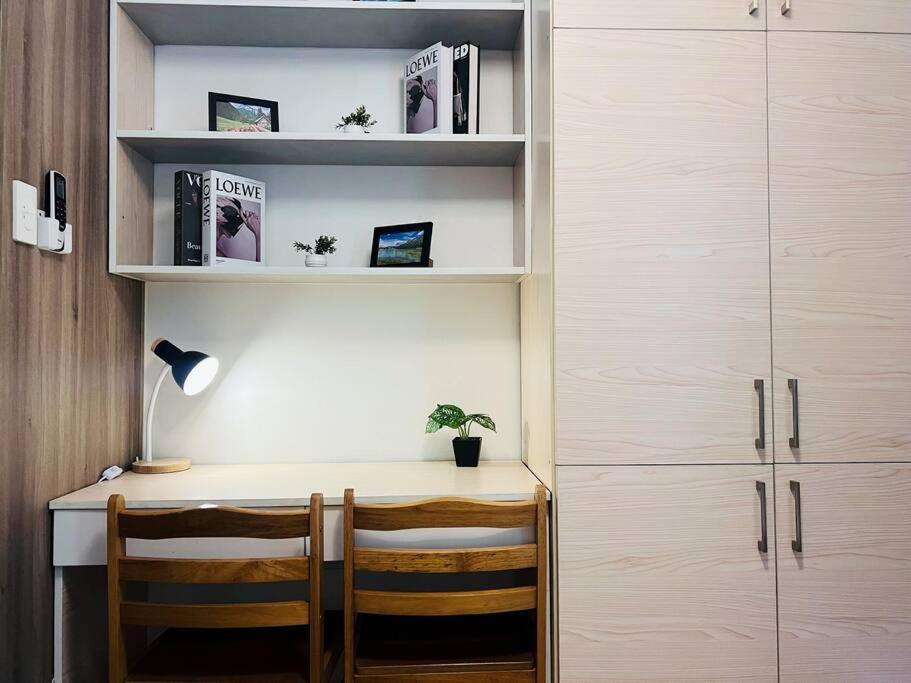 1br Unit Condotel W Balcony Fame Residences -fm20 Apartment Manila