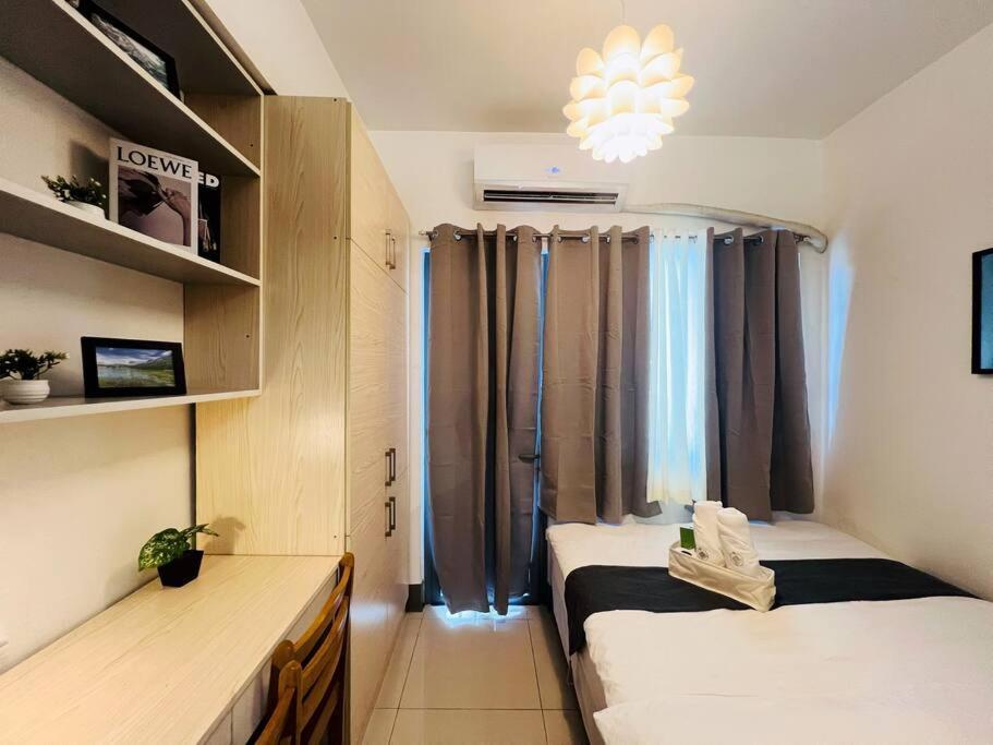 1br Unit Condotel W Balcony Fame Residences -fm20 Apartment